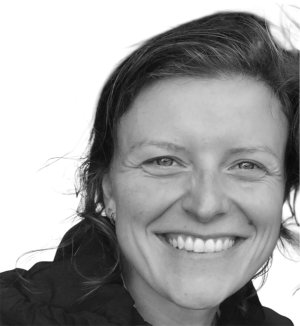 Louise DE COENE